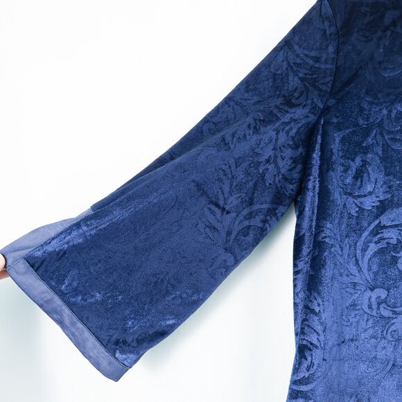 Avon Embossed Velvet 3/4 Sleeve Tunic Top Womens Large Blue Elegant Whimsigoth - Picture 6 of 14